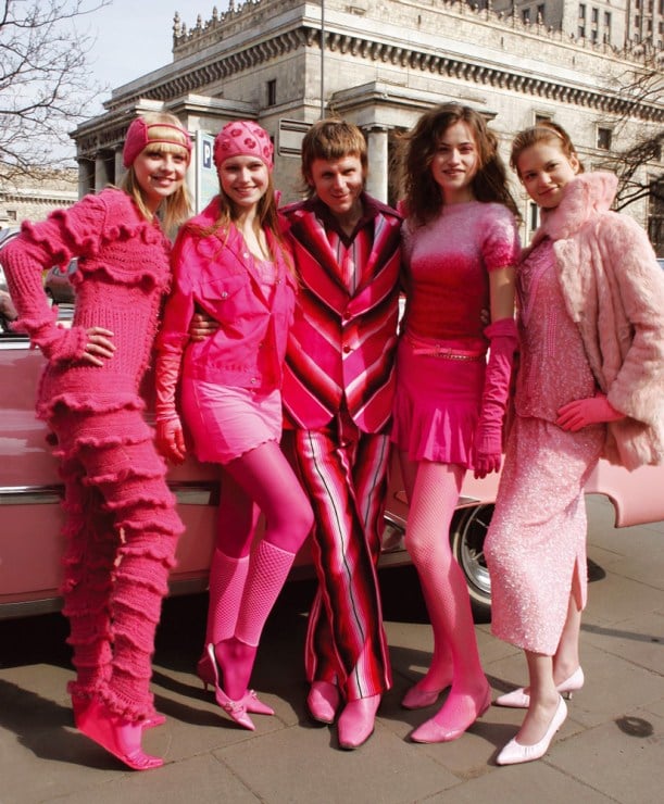 Maurycy Gomulicki, "King Spring" - from the "Pink Not Dead!" exhibit, Centre for Contemporary Art, Warsaw, 2006, Rafał Nowak / courtesy of the artist
